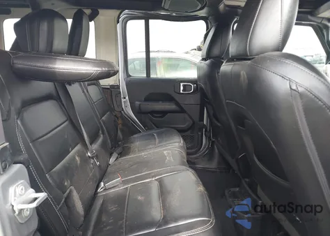 2018 Jeep Wrangler Unlimited Sahara z USA, uszkodzony, nr VIN 1C4HJXEN5JW302458